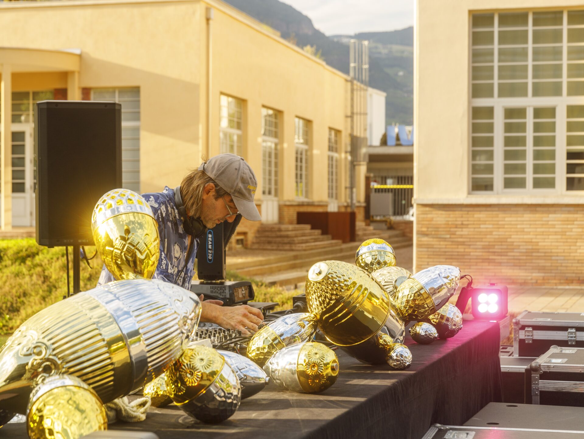 Mehr über den Artikel erfahren Summer at NOI 2025: arte, cultura e incontri nel distretto dell’innovazione dell’Alto Adige