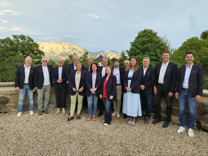 Mehr über den Artikel erfahren Sport, Jugend und Zukunft: VSS und Raiffeisen stärken ihre Partnerschaft