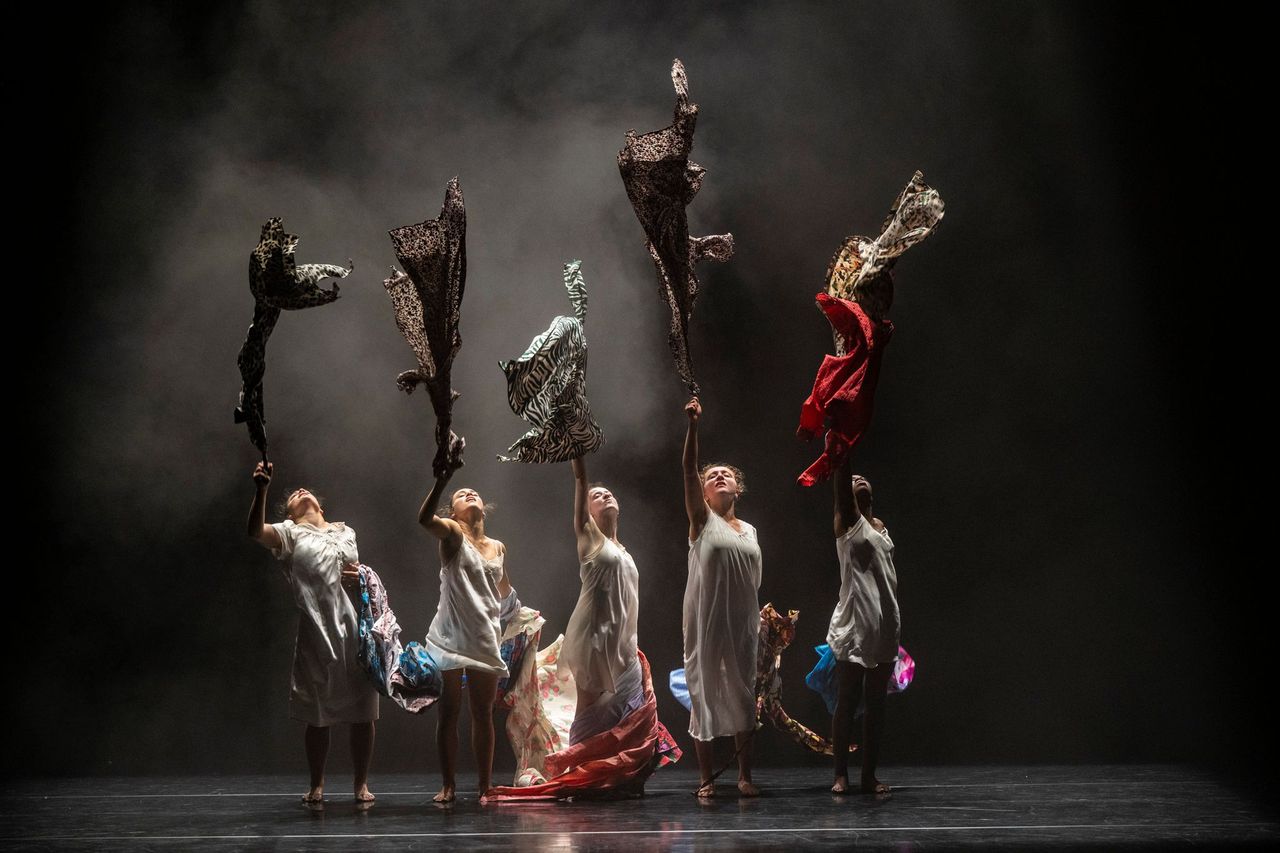 Scopri di più sull'articolo Bolzano Danza, molti orizzonti in un festival che unisce corpi, culture e linguaggi