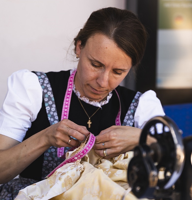 Scopri di più sull'articolo Wenn altes Handwerk lebendig wird: Seis lädt zum Traditionsfest