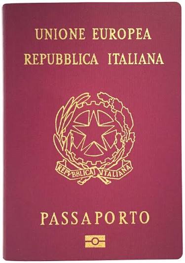 Scopri di più sull'articolo Passaporto italiano, settimo posto nel mondo nel 2026: accesso agevolato a 173 destinazioni